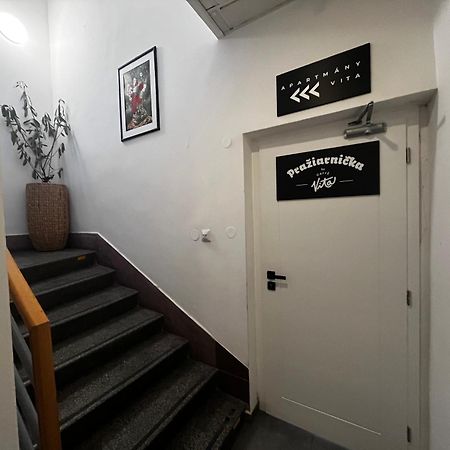 Apartman Vita Lite Тренчин Экстерьер фото