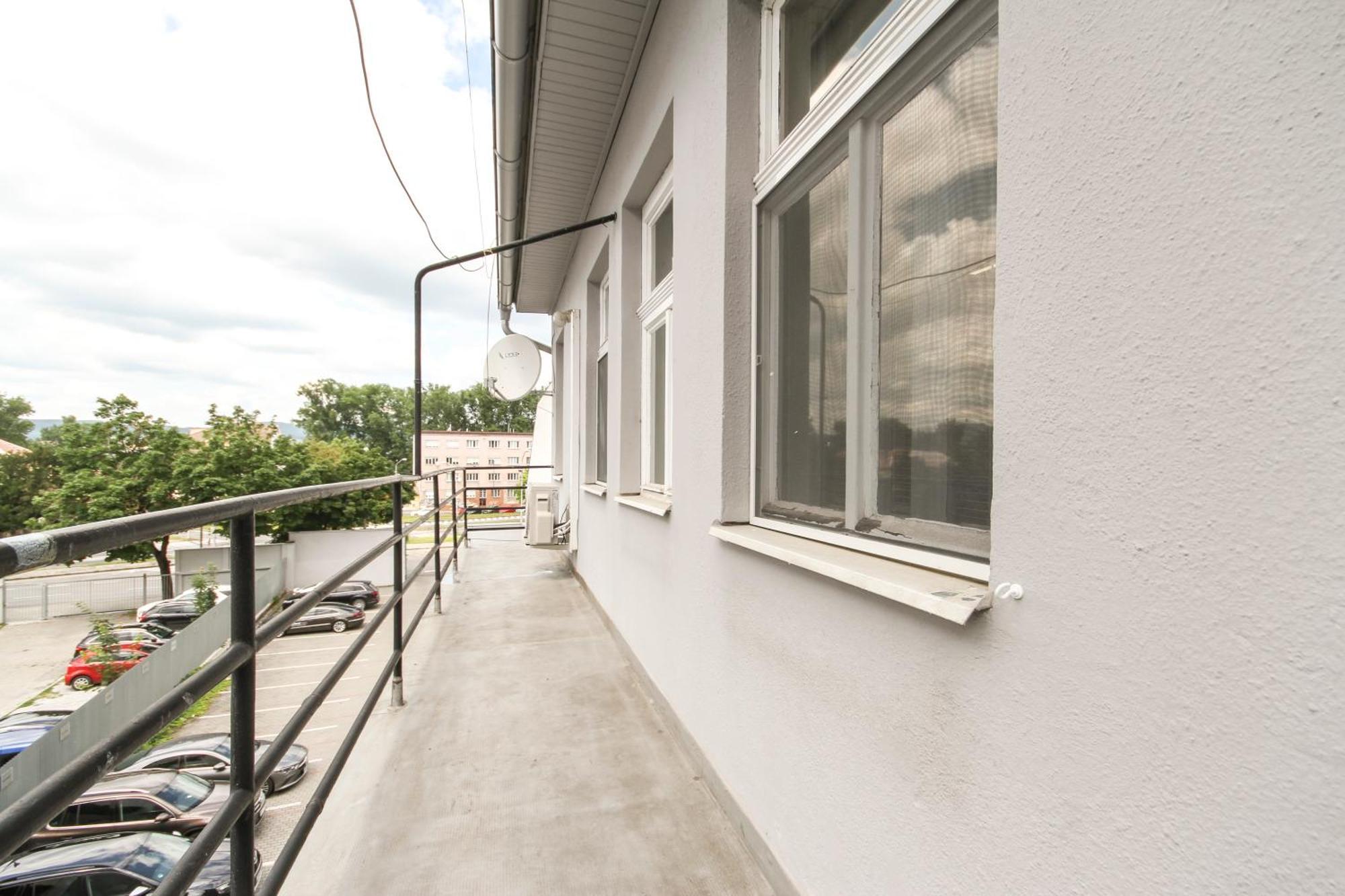 Apartman Vita Lite Тренчин Экстерьер фото